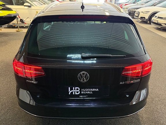 Volkswagen Passat 5 of 5