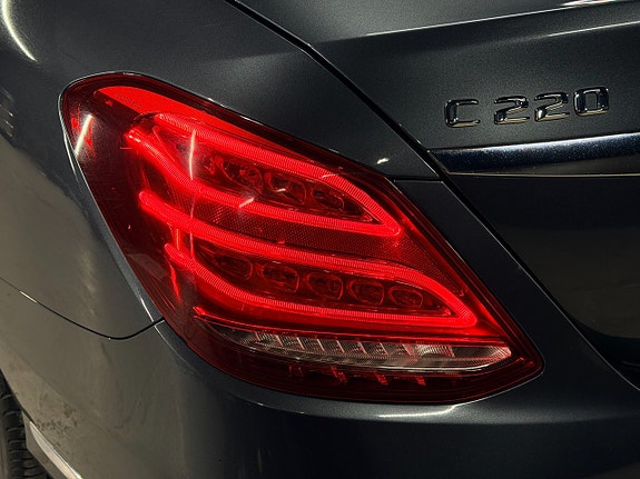 Mercedes-Benz C220 d 10 of 26
