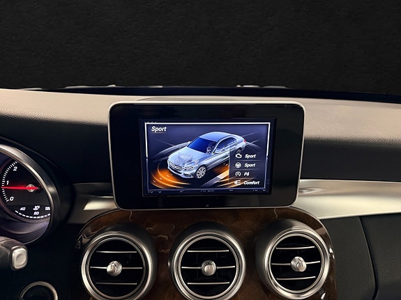 Mercedes-Benz C220 d 19 of 26