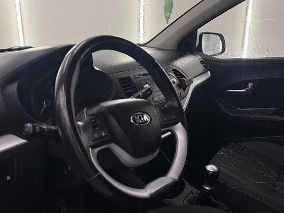 Kia Picanto 6 of 14