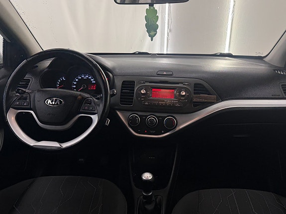 Kia Picanto 12 of 14