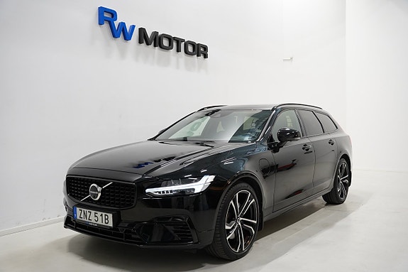 Volvo V90 2 of 5