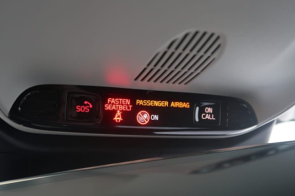 Volvo V60 25 of 27