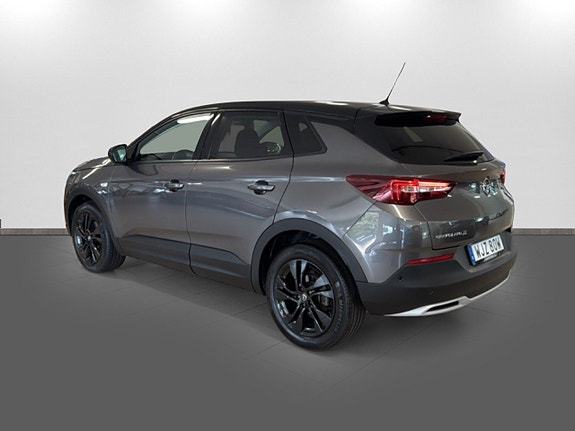 Opel Grandland X 3 of 5
