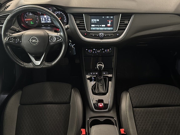 Opel Grandland X 10 of 17