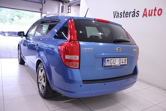 Kia Ceed 6 of 24