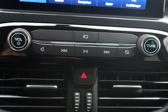 Ford Kuga 20 of 25