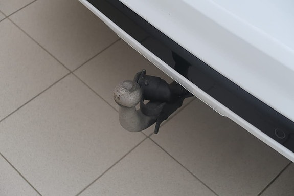 Ford Kuga 25 of 25