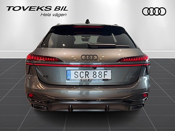 Audi A6 4 of 5