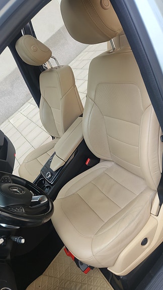Mercedes-Benz GLS400 15 of 23