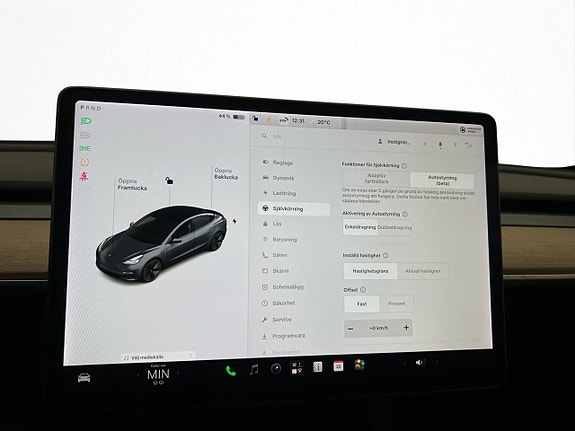 Tesla Model 3 24 of 30
