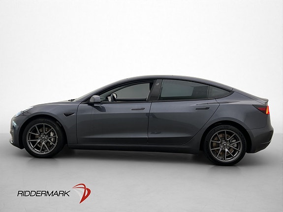 Tesla Model 3 5 of 5