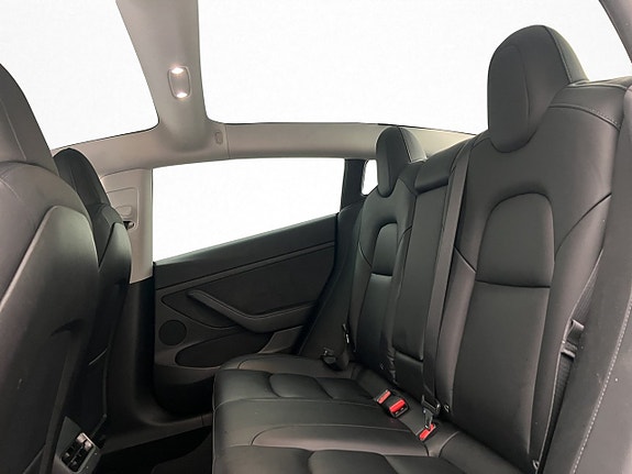 Tesla Model 3 28 of 30