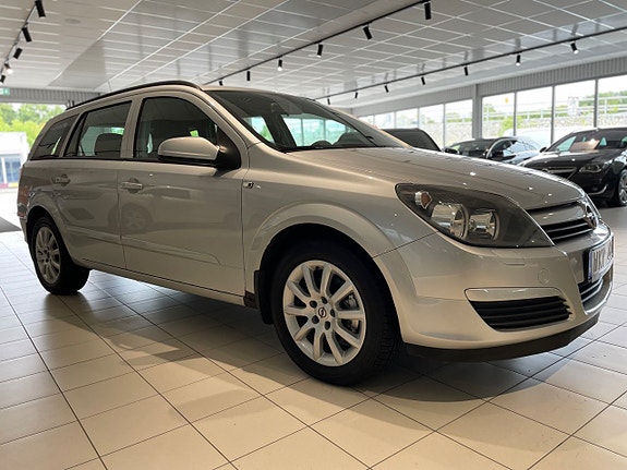 Opel Astra 3 of 5