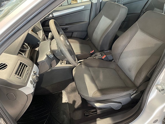 Opel Astra 7 of 14