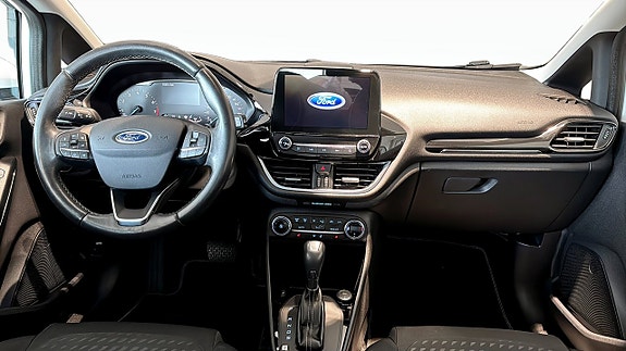 Ford Fiesta 4 of 5
