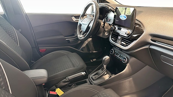 Ford Fiesta 3 of 5