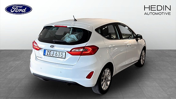 Ford Fiesta 2 of 5