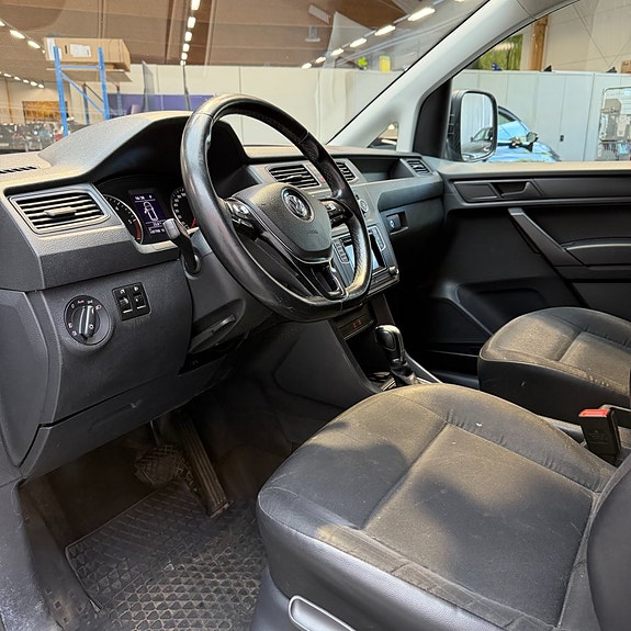 Volkswagen Caddy 8 of 11