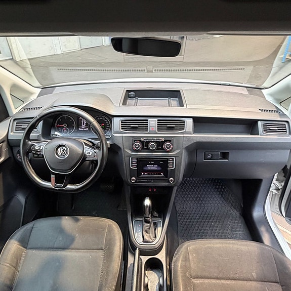 Volkswagen Caddy 9 of 11