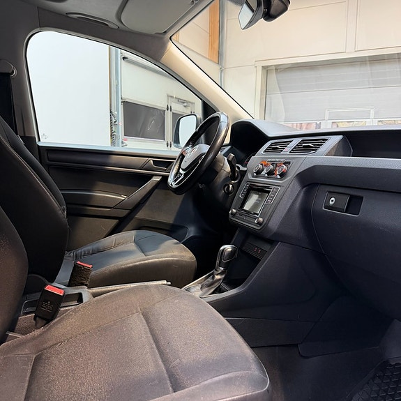 Volkswagen Caddy 11 of 11