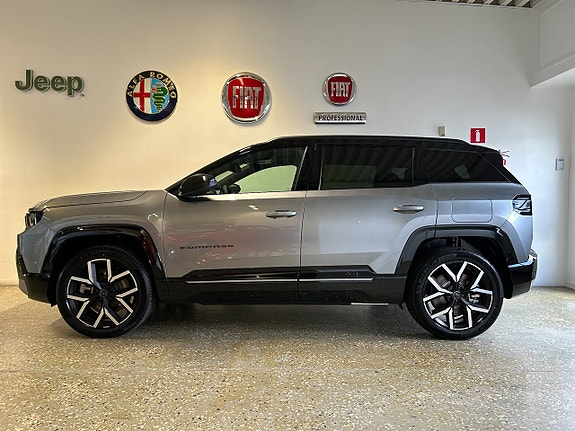 Jeep Compass 2 of 5