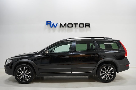 Volvo XC70 3 of 5
