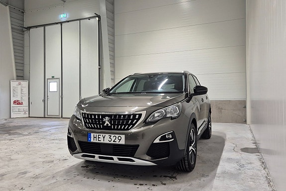 Peugeot 3008 4 of 5