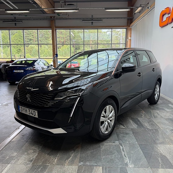 Peugeot 5008 5 of 12