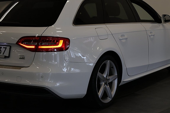 Audi A4 5 of 13