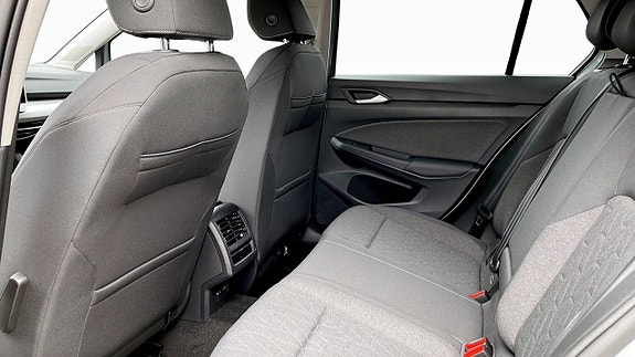 Volkswagen Golf VIII 11 of 12