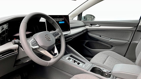 Volkswagen Golf VIII 7 of 12