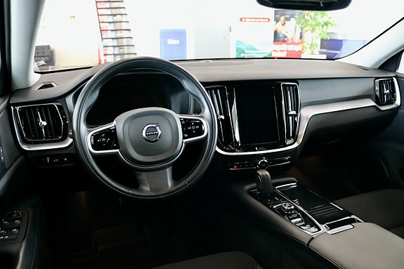 Volvo V60 13 of 20