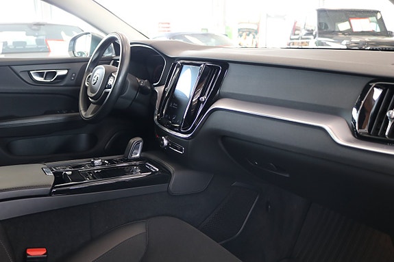 Volvo V60 14 of 20