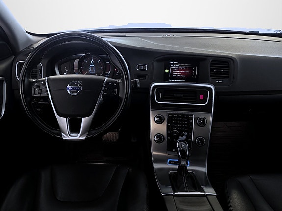 Volvo V60 9 of 17
