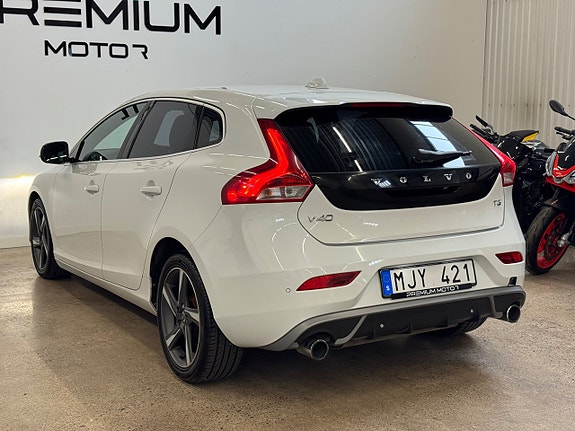 Volvo V40 5 of 15