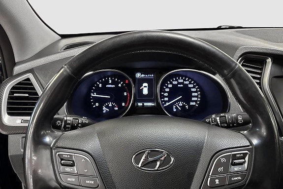 Hyundai Santa Fe 10 of 11