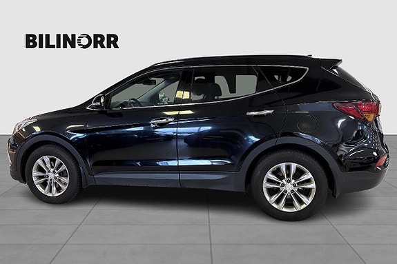 Hyundai Santa Fe 3 of 5