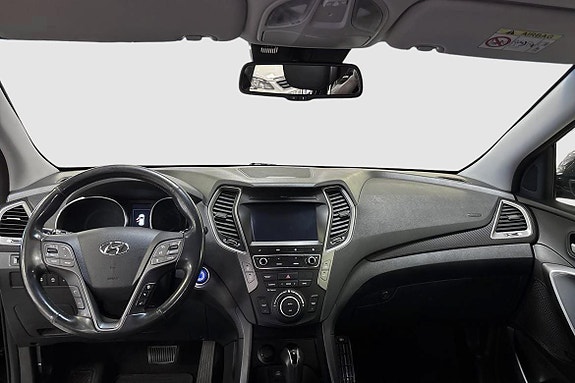 Hyundai Santa Fe 9 of 11
