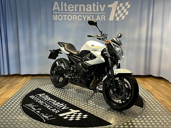 Yamaha XJ6 ABS 6 of 15