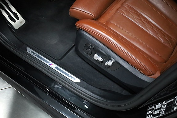 BMW X5 13 of 26