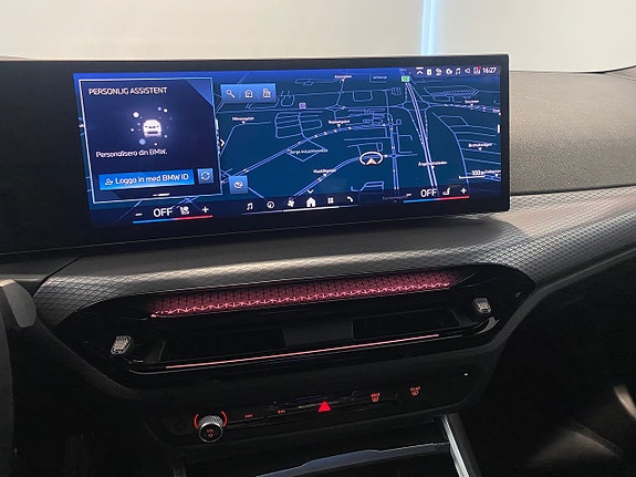 BMW 330e 7 of 15