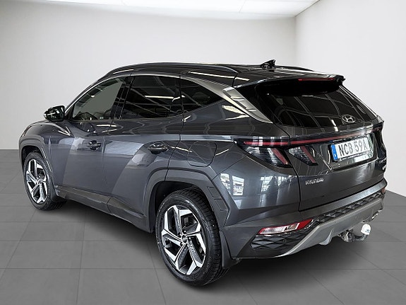 Hyundai Tucson 3 of 5