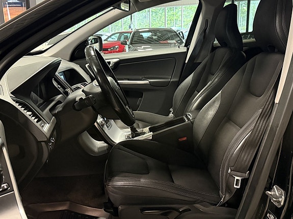 Volvo XC60 6 of 11