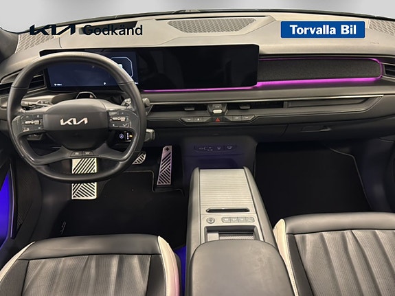 Kia EV9 8 of 15