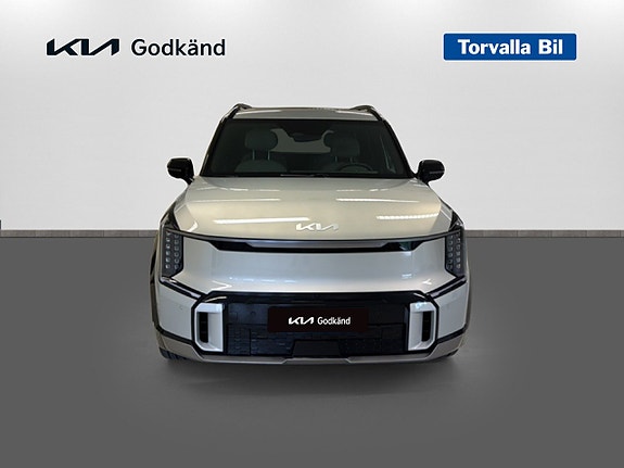 Kia EV9 3 of 15
