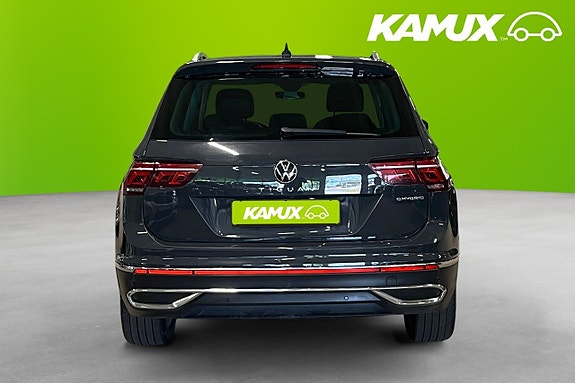 Volkswagen Tiguan 5 of 19