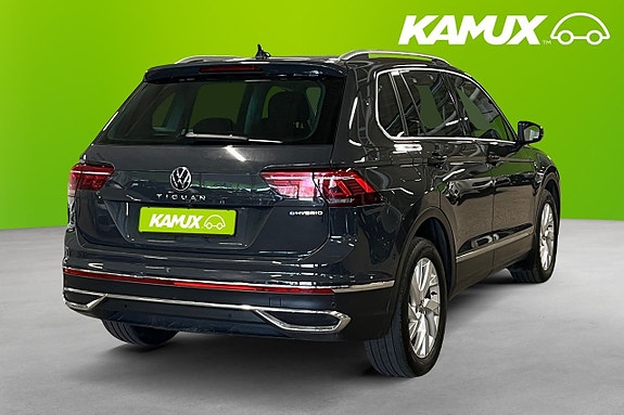 Volkswagen Tiguan 4 of 19