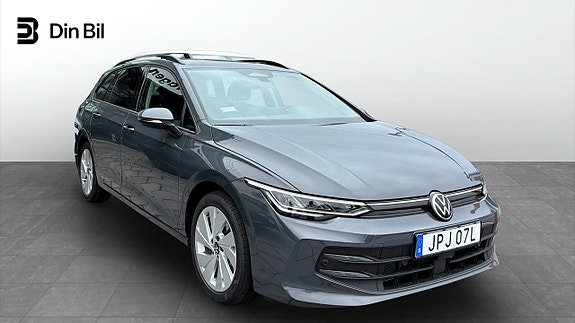 Volkswagen Golf VIII