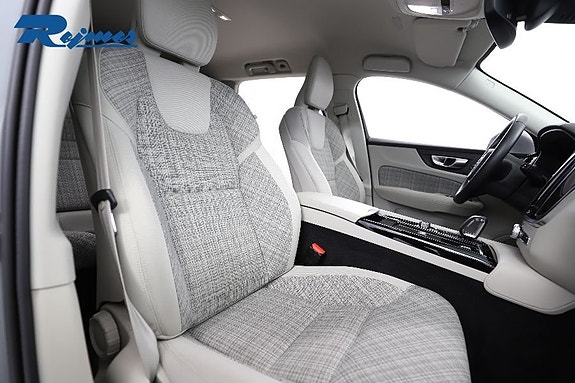 Volvo V60 28 of 30